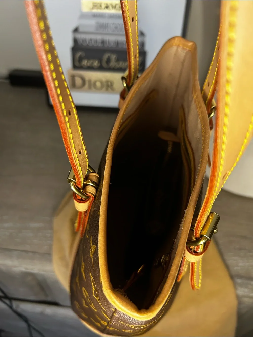 Louis Vuitton Petit Bucket Monogram Canvas Bag, EUC